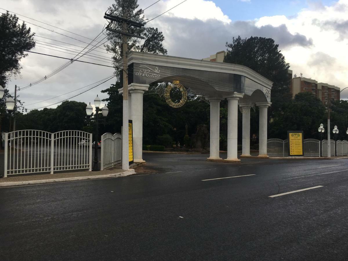 Apartamento Caldas Novas Luaran gambar